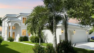 212 SW 179th Ave, Pembroke Pines, FL 33029