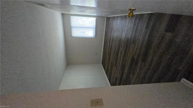 1009 Autumn Woods Ln Apt 104, Virginia Beach, VA 23454