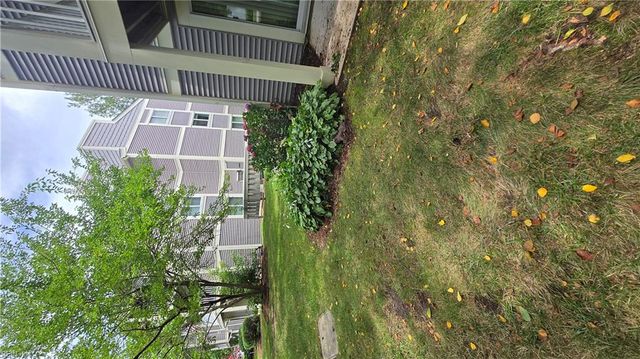 1009 Autumn Woods Ln Apt 104, Virginia Beach, VA 23454