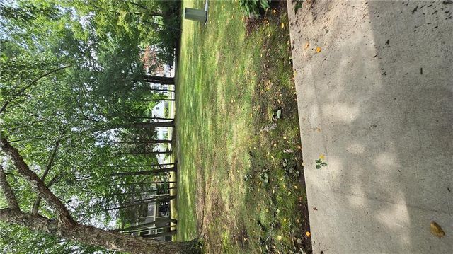 1009 Autumn Woods Ln Apt 104, Virginia Beach, VA 23454