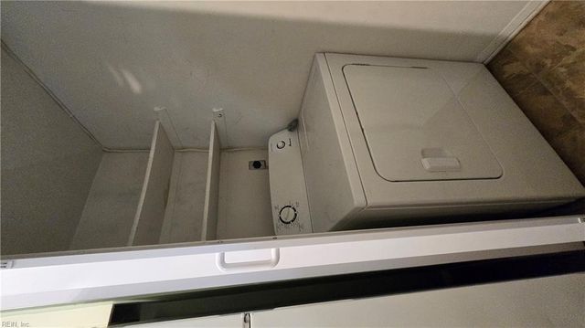 1009 Autumn Woods Ln Apt 104, Virginia Beach, VA 23454