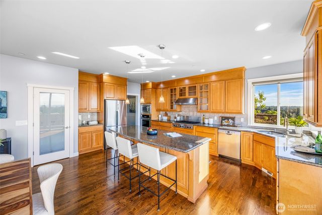 16717 168th Terrace SE, Renton, WA 98058