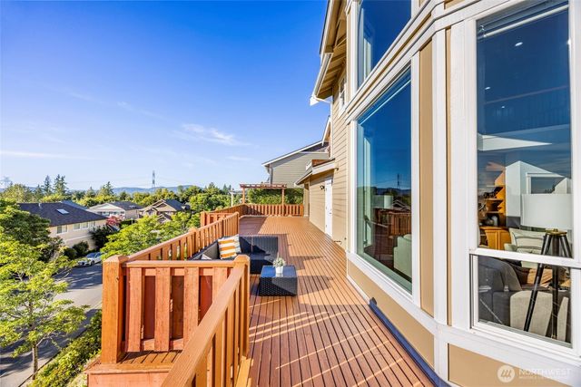 16717 168th Terrace SE, Renton, WA 98058