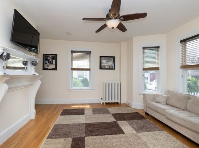 158 Neponset Ave 1, Boston, MA 02122