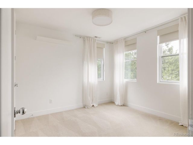 2364 W 33rd Ave, Denver, CO 80211