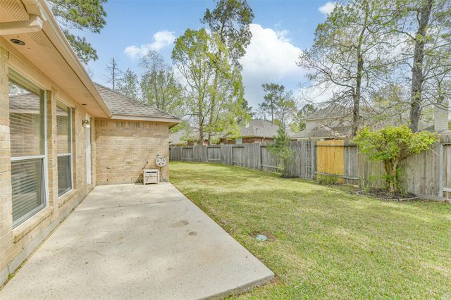 7 Heron Hollow Court, The Woodlands, TX 77382