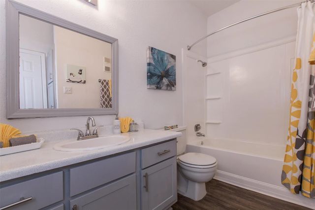 2101 Hayes Road 1510, Houston, TX 77077