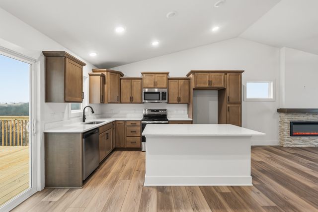 308 N 20th Street, Indianola, IA 50125