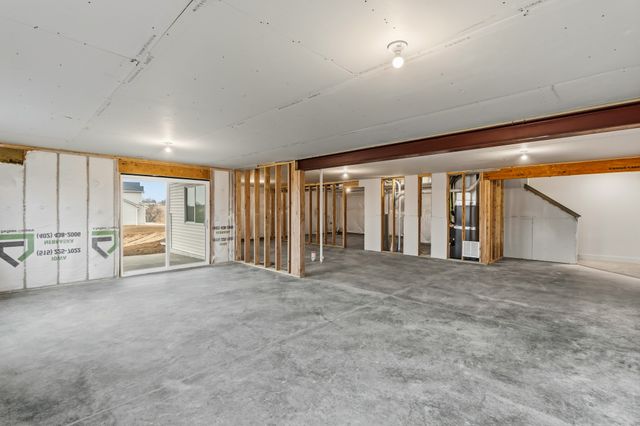 308 N 20th Street, Indianola, IA 50125