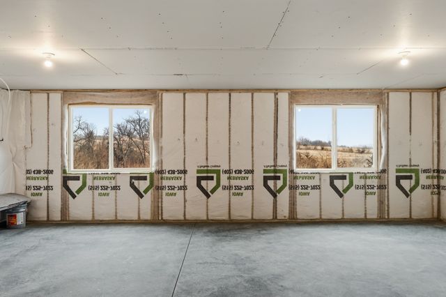 308 N 20th Street, Indianola, IA 50125