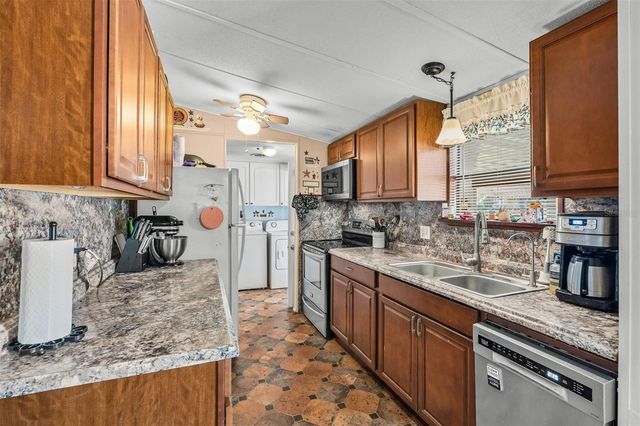 2008 LAKE ELLEN DRIVE, Haines City, FL 33844