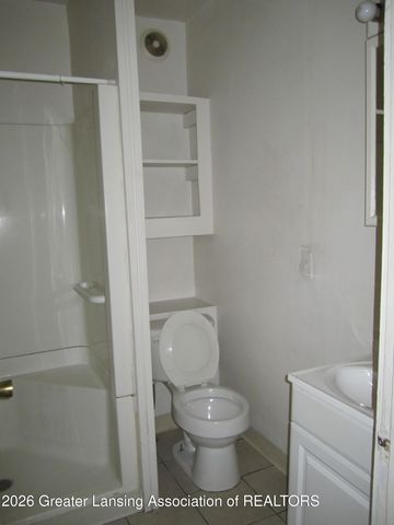 328 S Holmes Street, Lansing, MI 48912