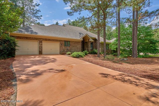 38 Pinebrook Drive, Pinehurst, NC 28374