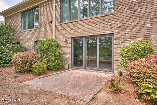 38 Pinebrook Drive, Pinehurst, NC 28374