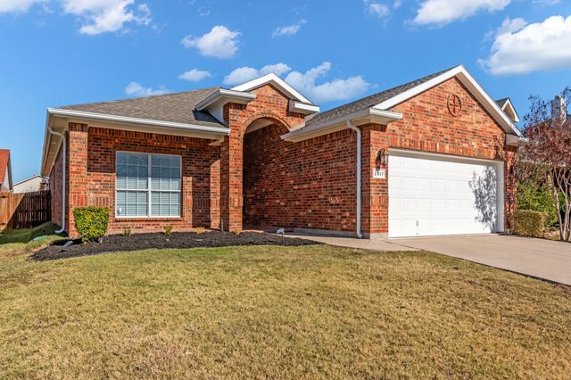 2417 Priscella Drive, Fort Worth, TX 76131