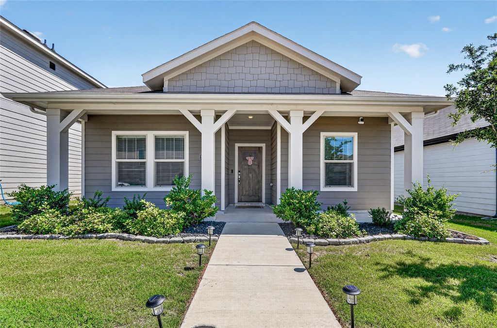 11033 Firebrush, Fort Worth, TX 76108