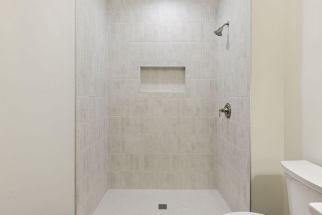 804 Great Oaks Trail, Eagan, MN 55123