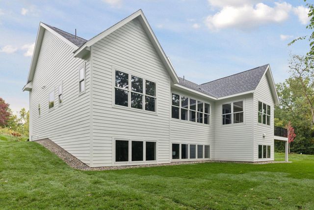 804 Great Oaks Trail, Eagan, MN 55123