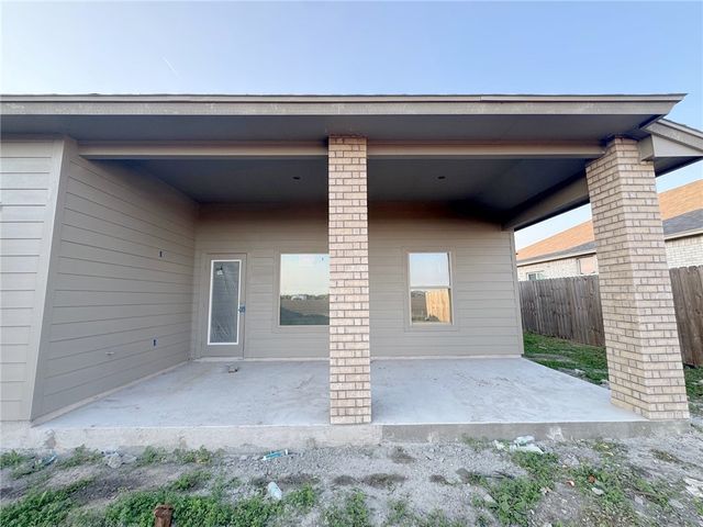 9450 Spanish Oak, Corpus Christi, TX 78410