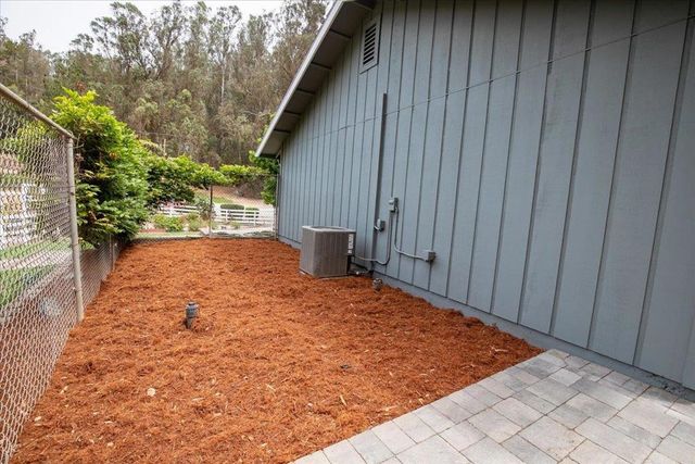 800 Lewis Road, Royal Oaks, CA 95076