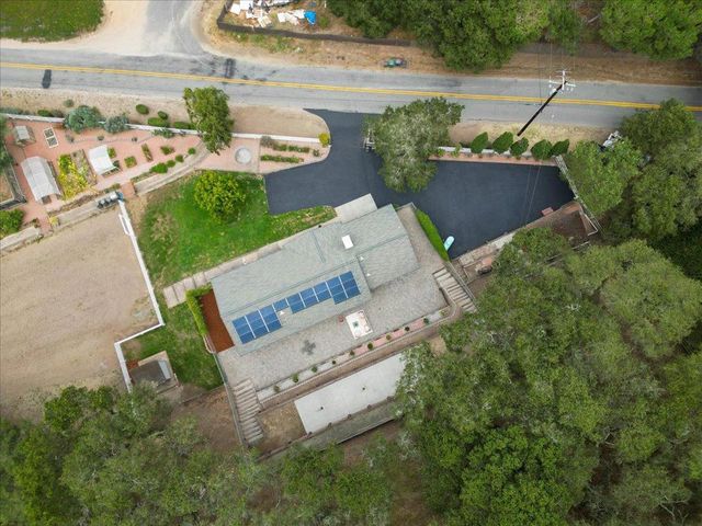 800 Lewis Road, Royal Oaks, CA 95076