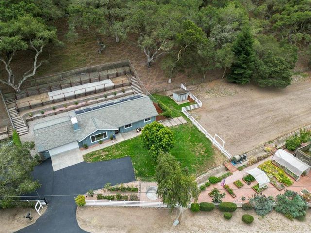 800 Lewis Road, Royal Oaks, CA 95076