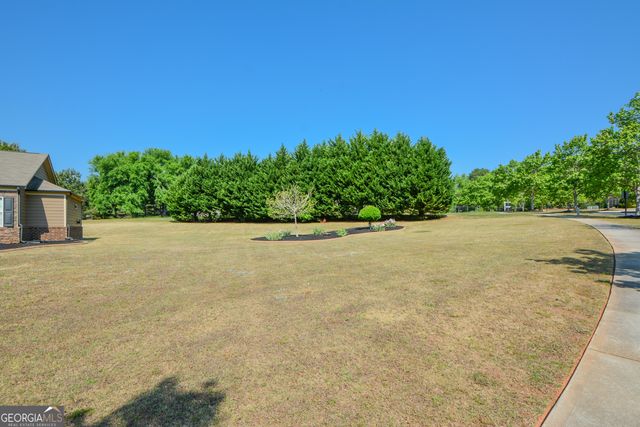 125 Haddonstone Drive, Fayetteville, GA 30215