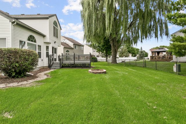 3 RIDGE Court, South Elgin, IL 60177