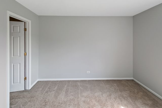 3 RIDGE Court, South Elgin, IL 60177