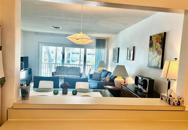 500 S WASHINGTON DRIVE 24B, Sarasota, FL 34236