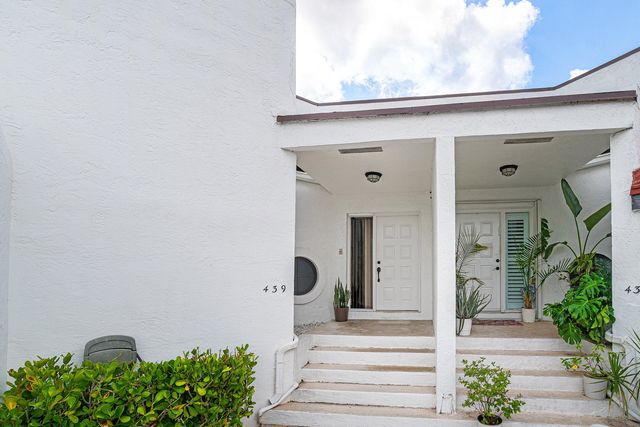 439 NW 36TH Avenue, Deerfield Beach, FL 33442