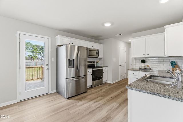 338 Beaver Tavern Drive, Benson, NC 27504