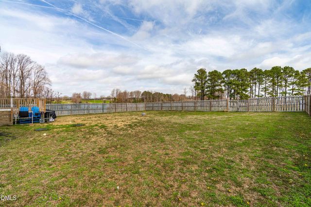 338 Beaver Tavern Drive, Benson, NC 27504