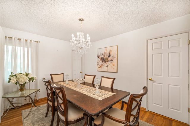 6922 Woodlake Avenue, West Hills, CA 91307