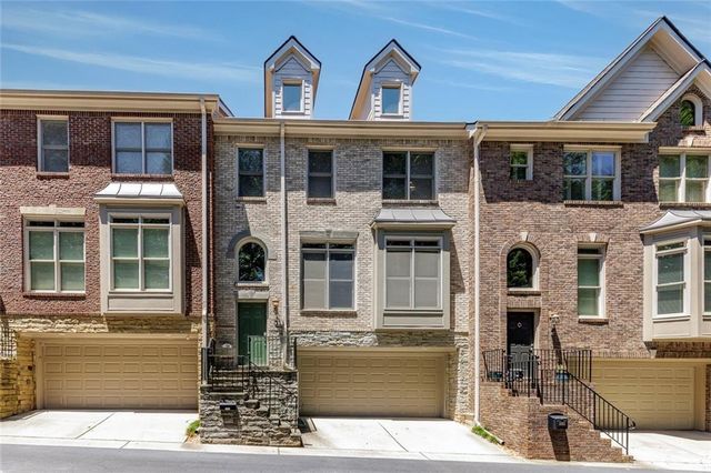 5561 Julian Place, Atlanta, GA 30342