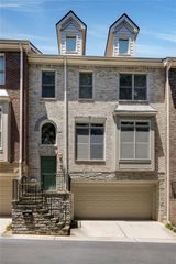5561 Julian Place, Atlanta, GA 30342