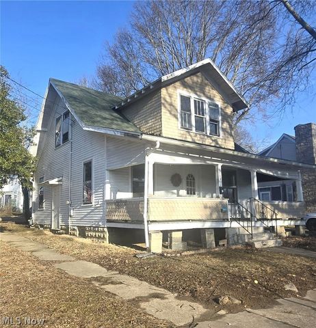 1701 Dewey Street, Parkersburg, WV 26101