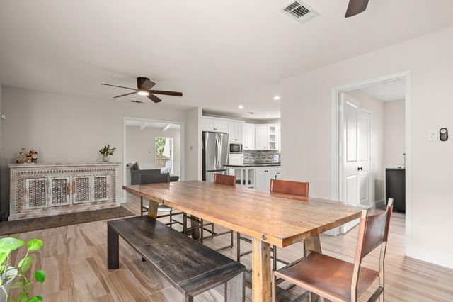 8720 Tallwood DR, Austin, TX 78759