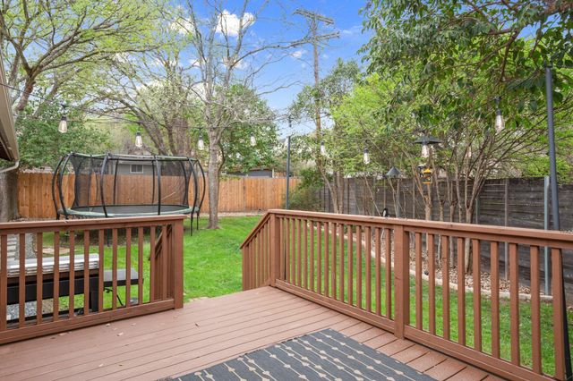 8720 Tallwood DR, Austin, TX 78759