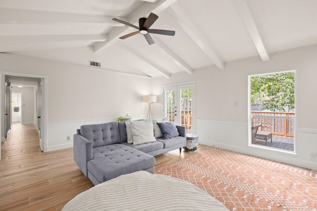 8720 Tallwood DR, Austin, TX 78759