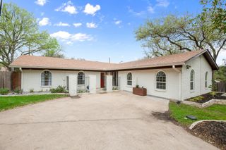 8720 Tallwood DR, Austin, TX 78759