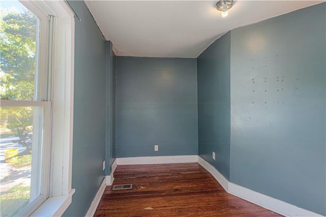 611 Main Street, Missouri City, MO 64072