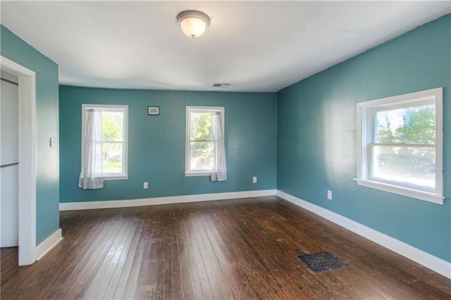 611 Main Street, Missouri City, MO 64072