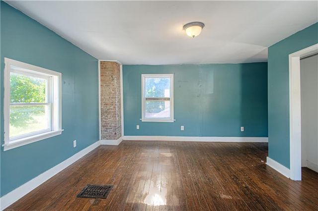 611 Main Street, Missouri City, MO 64072