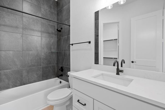 30823 Swift Hill Lane, Waller, TX 77484