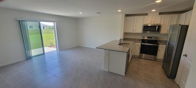 2927 HAMMOCK BEND, St Cloud, FL 34773