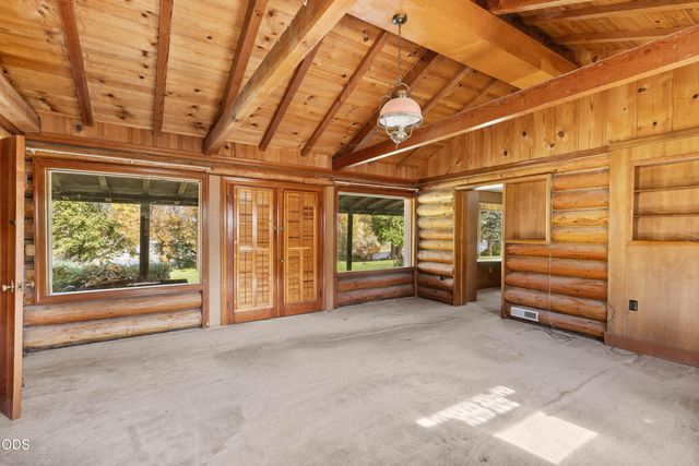 4161 Riverbanks Road, Grants Pass, OR 97527