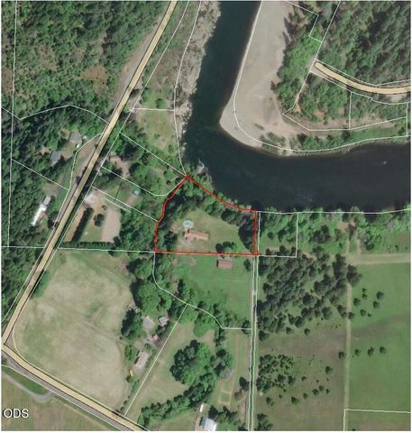 4161 Riverbanks Road, Grants Pass, OR 97527