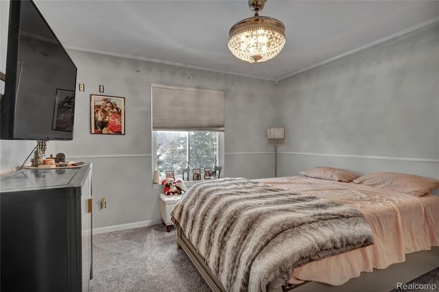 31197 Jaguar Drive, Chesterfield Township, MI 48047