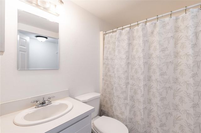 40043 W 8TH AVENUE, Umatilla, FL 32784